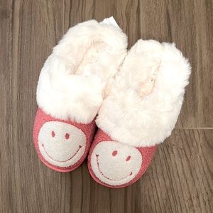 American Eagle Pink Smiley Slippers